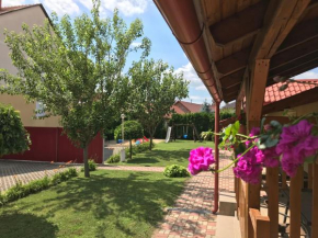 Aqua Azur Guesthouse